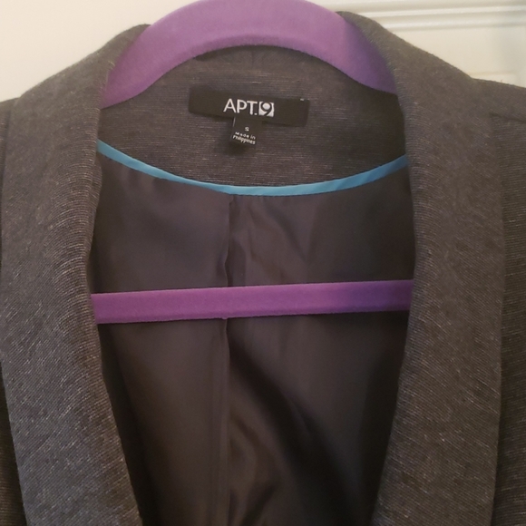 Suit jacket - Picture 6 of 14